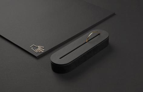 Ink 砚石首饰盒（可在文末微信扫码购买。¥799）